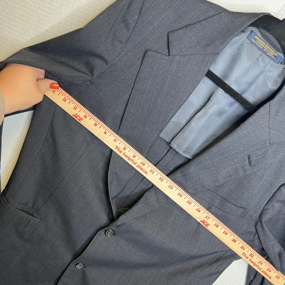 Brooks Brothers Mens Gray Pinstripe‎ Wool Blend Sport Coat Blazer Made in USA